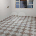Apartamento com 2 dormitórios.