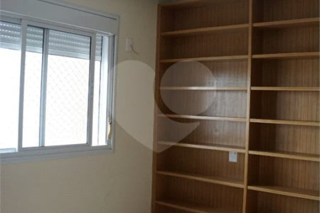 Apartamento de 142m² no Ipiranga com 3 dormitórios, 3 suítes e 3 vagas de garagem.
