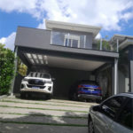 Casa à venda ou para alugar com 4 suítes em Chácaras São Carlos, Cotia, SP