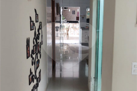 casa com area de lazer a venda