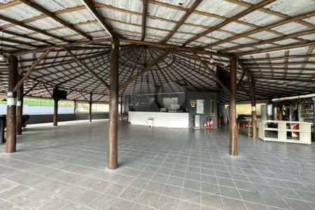 Casa á venda – Granja Viana
