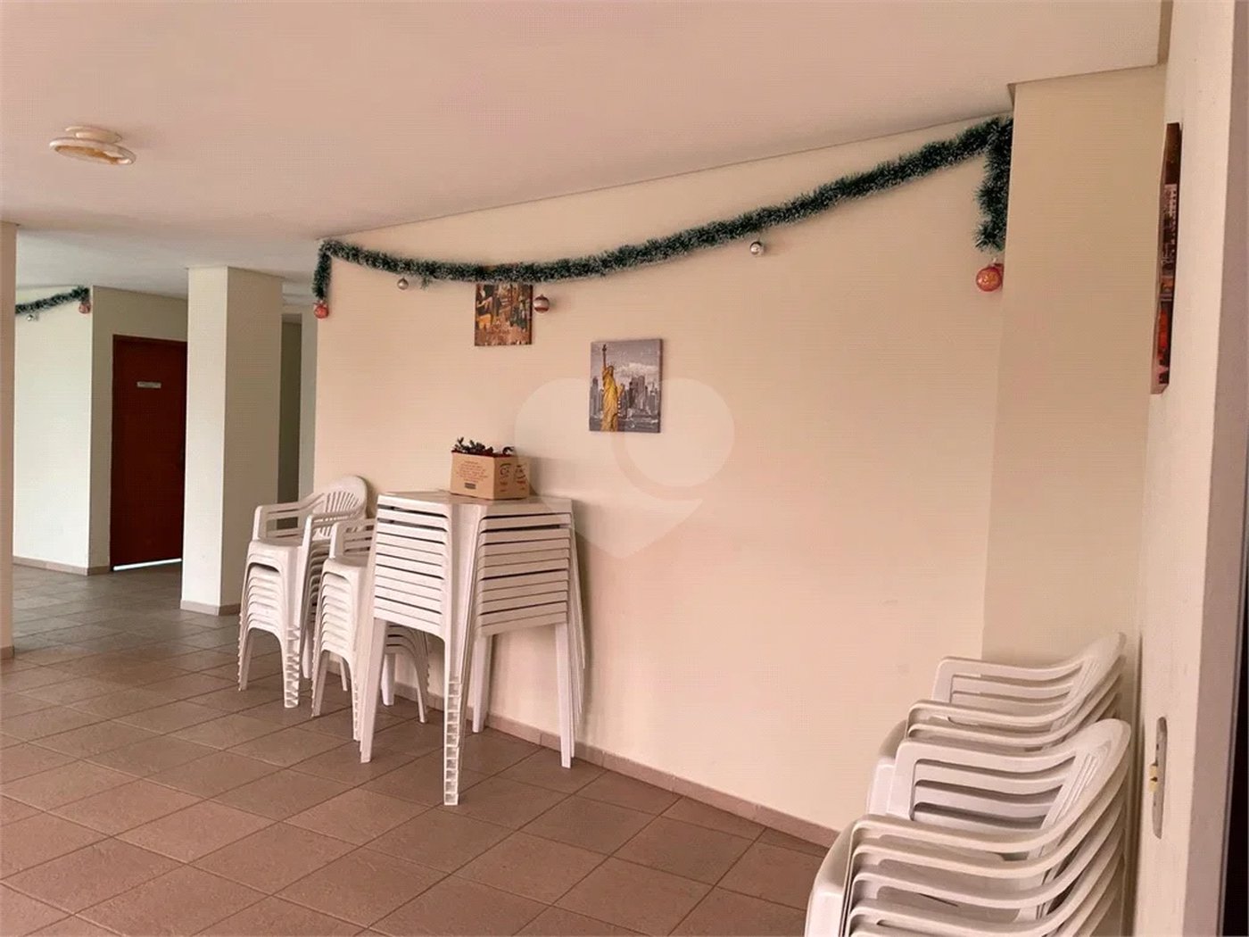 Apartamento à venda com 3 quartos, sendo 1 suíte, em Vila Nova, Louveira, SP