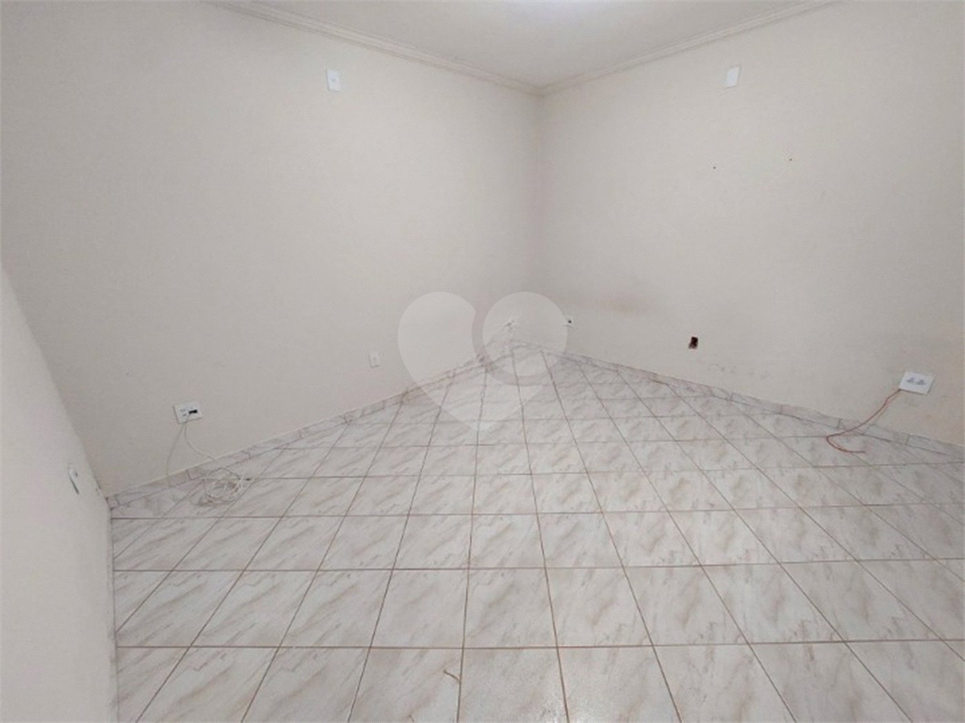 Casa para venda ou locação no Jardim Ipanema