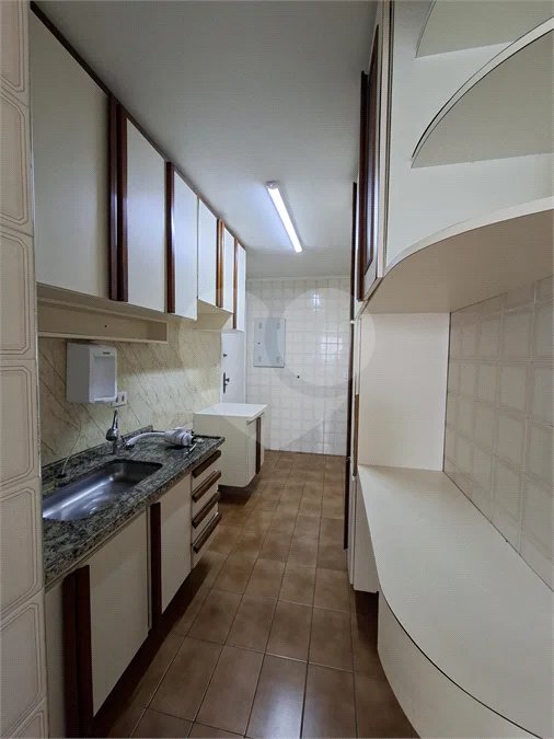 GRANDE OPORTUNIDADE DE COMPRA! APARTAMENTO DE 96m² NO CONDOMÍNIO CÓRSEGA