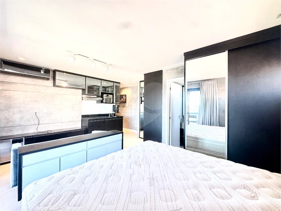 Último Andar | Estação Gabriele | 38 m² | Mobiliado | Campo Belo