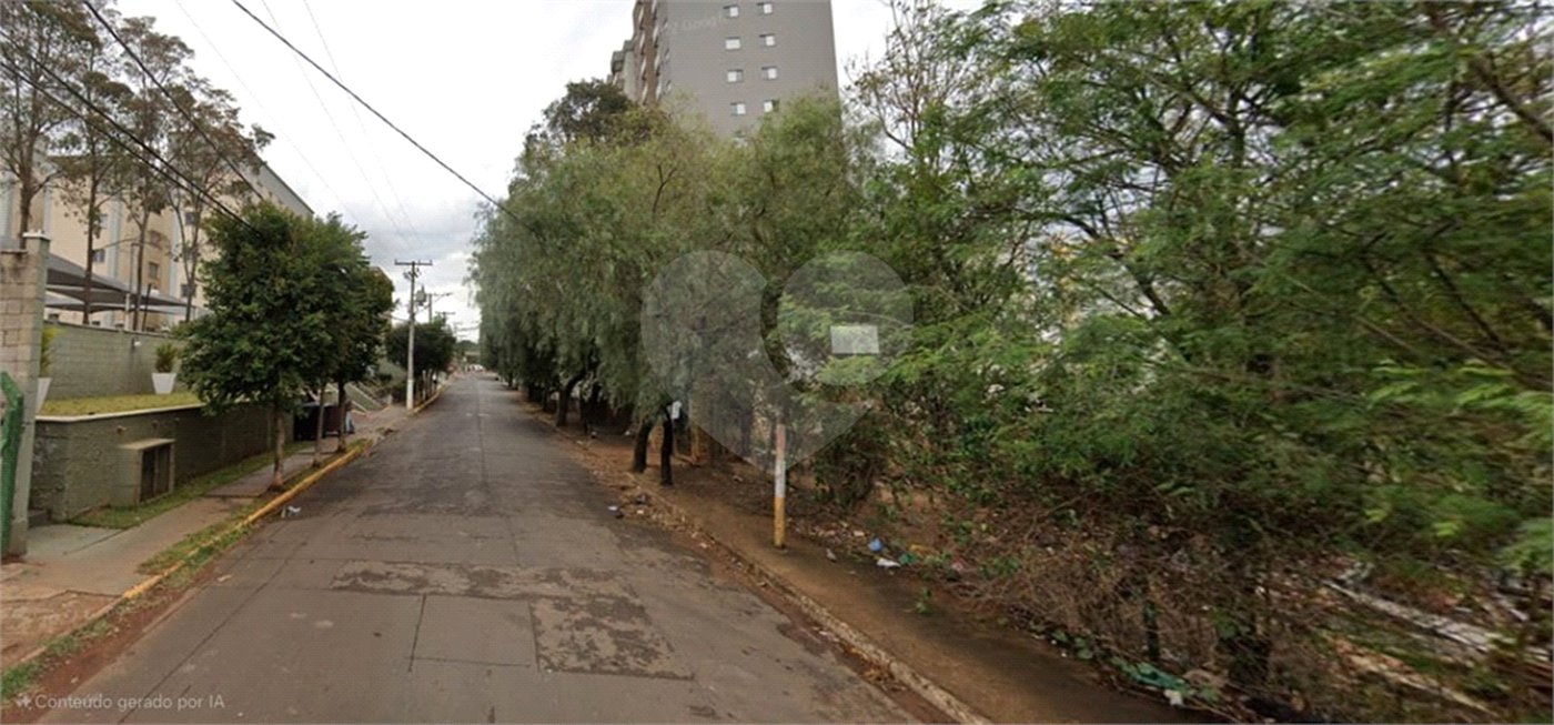 Terreno de 4600 m²