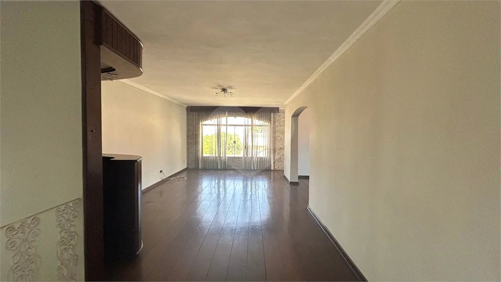 Venda Casa com 4 Dormitórios no Parque Santa Cecília