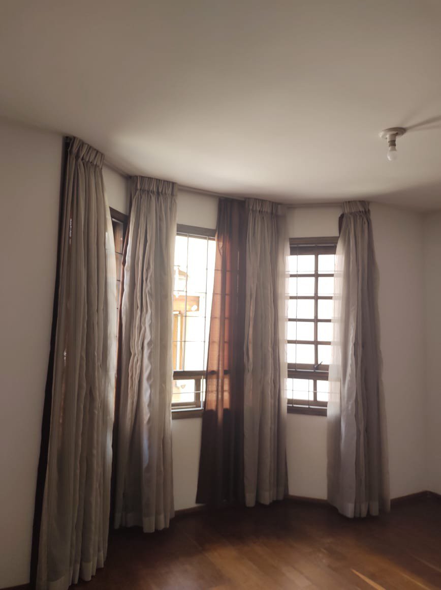 Sobrado à venda com 3 quartos, sendo 1 suíte, em Parque Ipê, São Paulo, SP