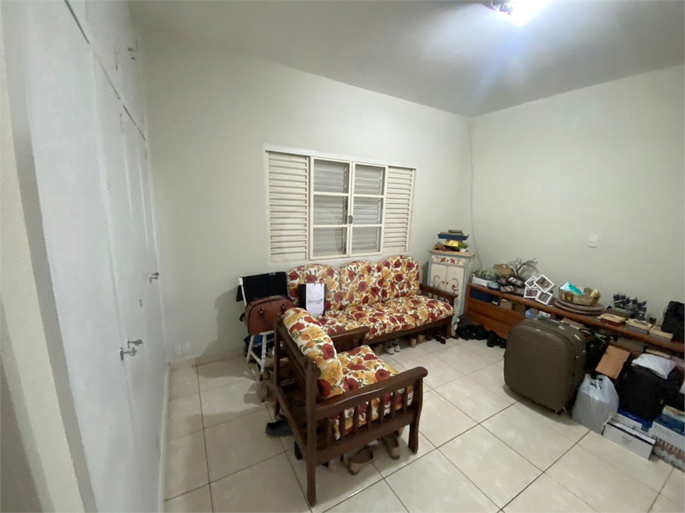 Casa térrea no Jardim Macarengo .