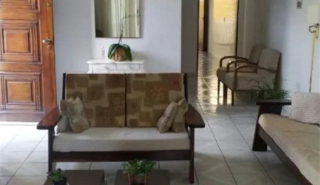 Sobrado à venda ou para alugar com 3 quartos, sendo 1 suíte,  em Jaguaré, São Paulo, SP