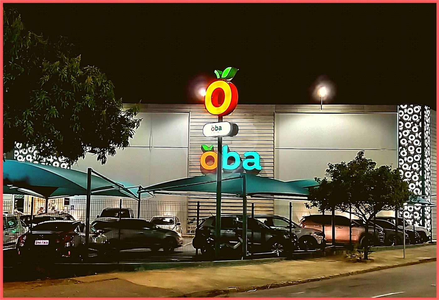 Sobrado Residencial com Salão e Sala Comercial à Venda – Vila Georgina – Indaiatuba/SP