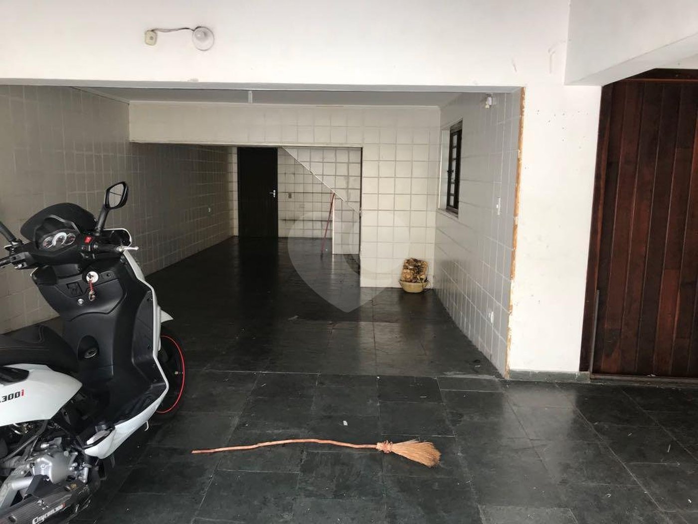 Sobrado imponente à venda no Jardim Leonor de Barros
