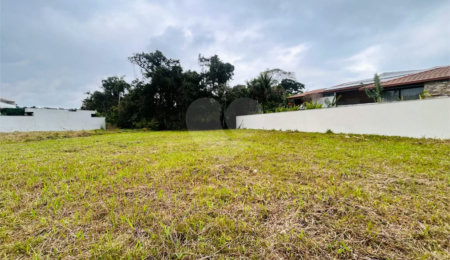 Terreno à venda em Riviera de São Lourenço, Bertioga, SP