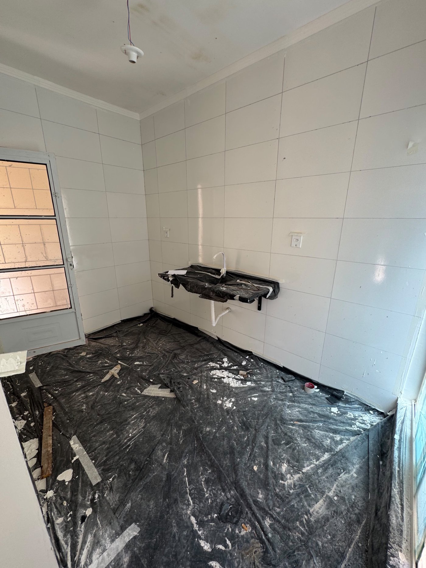 Casa à venda com 2 quartos em Jardim Aeroporto, Três Lagoas, MS