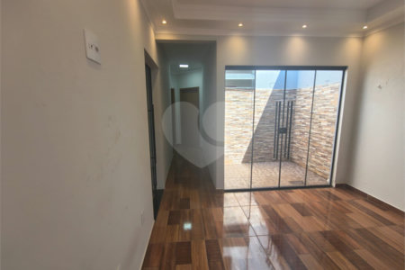 CASA A VENDA NO JD. FLAMBOYANT EM SÃO CARLOS
