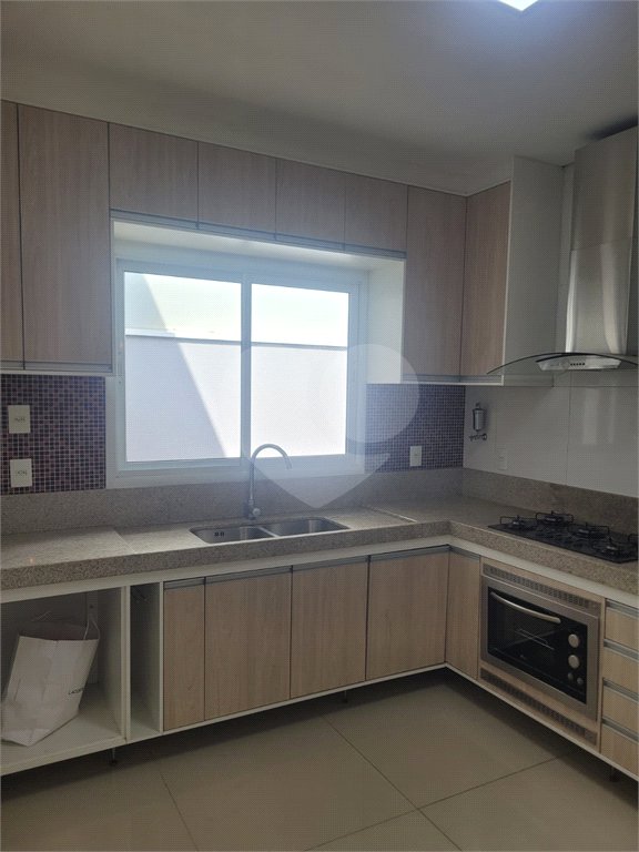 Indaiatuba- Condominio Maria Dulce-Venda e Locação - Terreno 300,00 ms - construido - 180,00 ms - Casa Terrea - 3 suites - escritório com ventilador, lavabo - cozinha com armários,forno, coifa e cooktop , ventilador - despensa - lavanderia com armarios- varanda gourmet com churrasqueira, quintal c