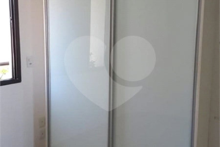 Cobertura Duplex com 96m2 em Moema - Venda e Locação - 02 Dorm Sendo 01 Suíte e 02 Vagas