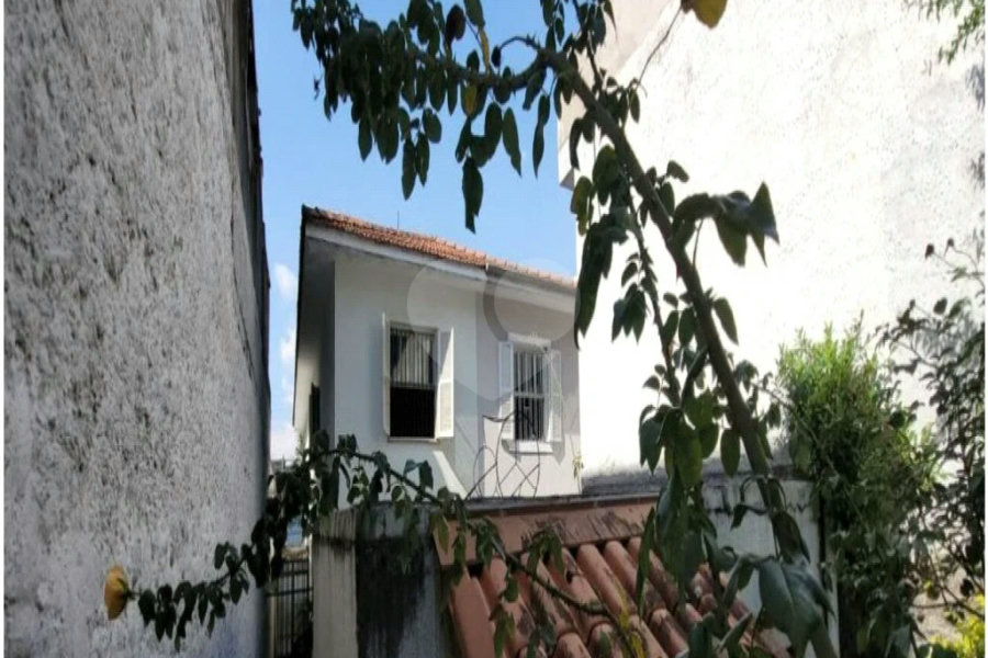 Casa à venda com 3 quartos, sendo 1 suíte, em Jardim Brasil (zona Sul), São Paulo, SP