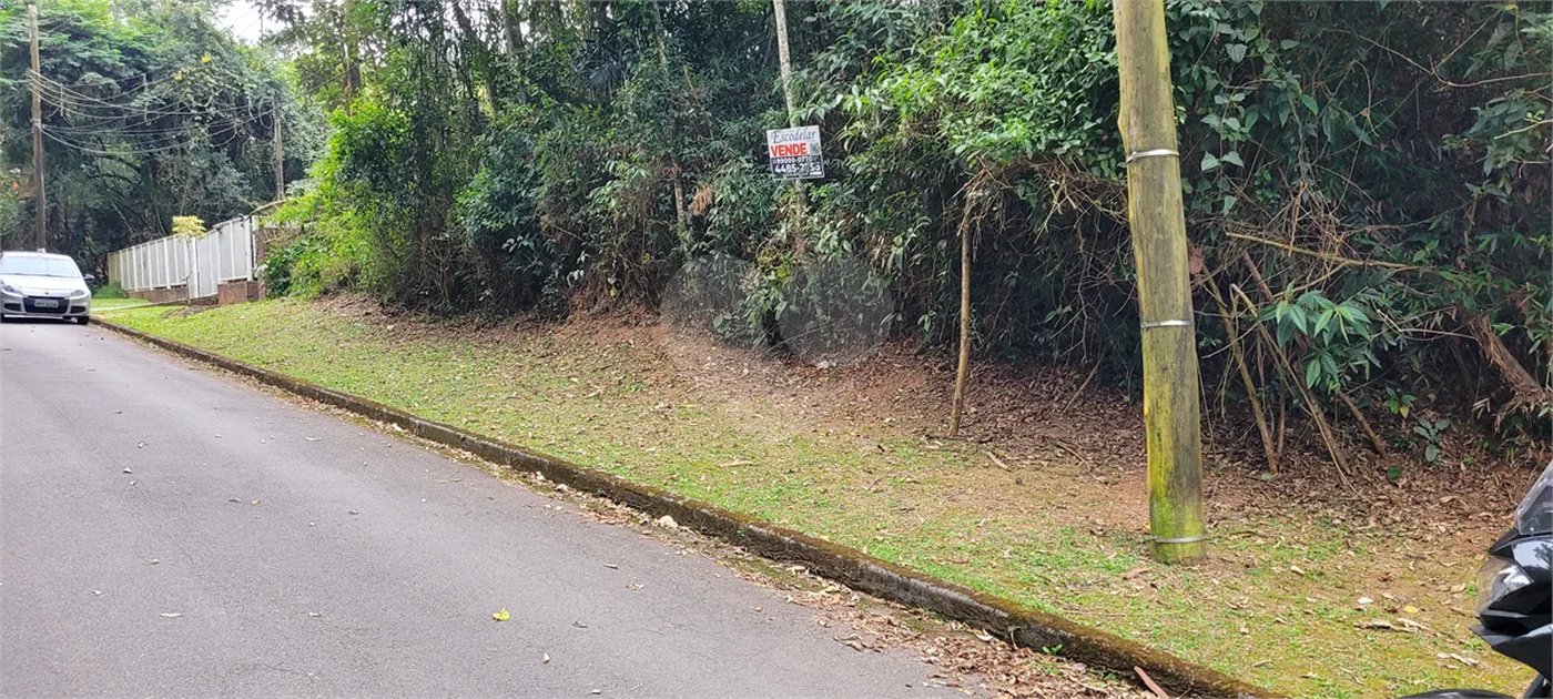 Terreno à venda no condomínio Alpes da Cantareira, Mairiporã - SP