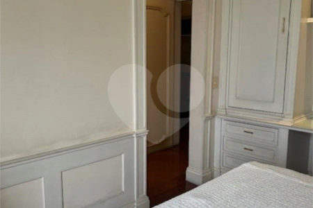 Apartamento à venda com 4 suítes em Santa Cecília, São Paulo, SP