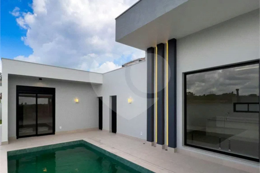 Belíssima casa à venda no Damha 2 de Piracicaba.