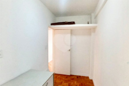 Apartamento á Venda na Bela Vista