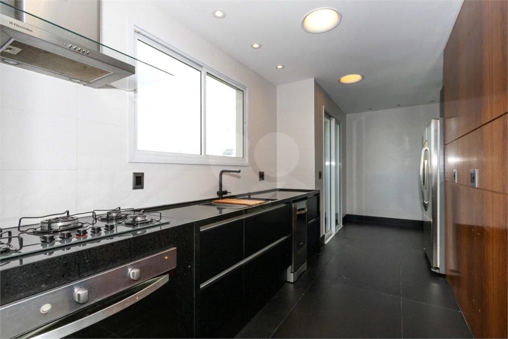 Vila Clementino - 161 m² | 2 dormitórios, com possibilidade de 3 | suíte master | 3 vagas | depósito