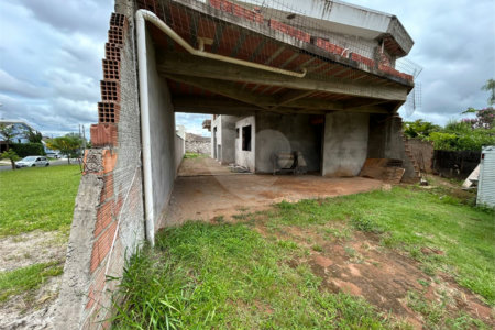 Casa à Venda de 3 dormitórios no condomínio damha II em São Carlos,