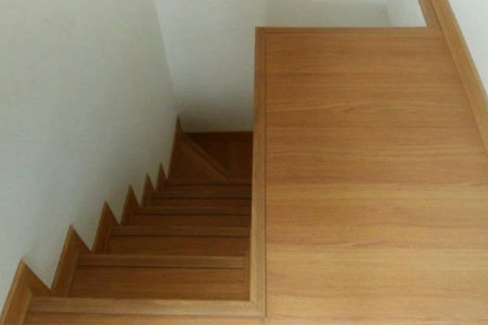 Casa no Butantâ com jardim e piscina