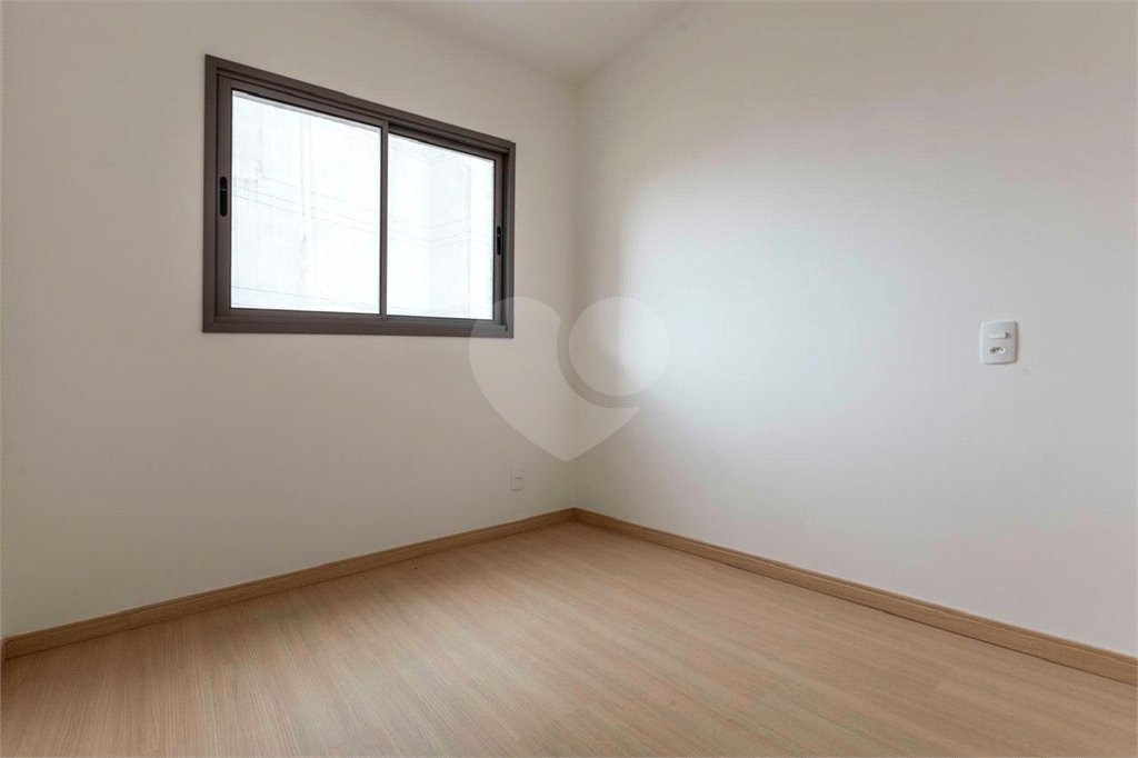 Apartamento de 37m² com 2 dormitórios.