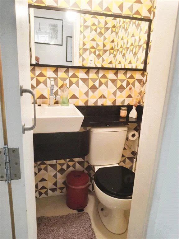 Apartamento à venda com 3 quartos, sendo 1 suíte,  em Vila São Francisco, São Paulo, SP