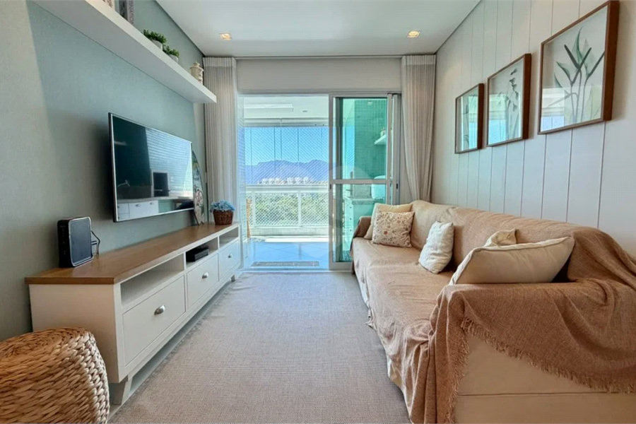 Apartamento à venda com 3 quartos, sendo 1 suíte, em Riviera de São Lourenço, Bertioga, SP