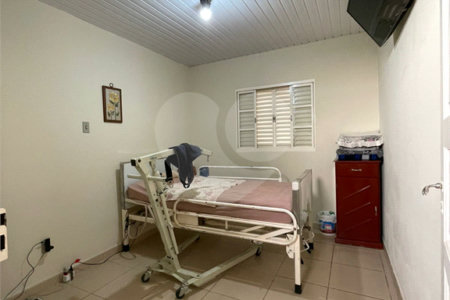 Casa à venda no Centro