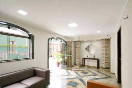 Apartamento na Região do Anália Franco Próximo ao Shopping com 3 Dormitórios sendo 1 Suíte e 2 Vagas de Garagem