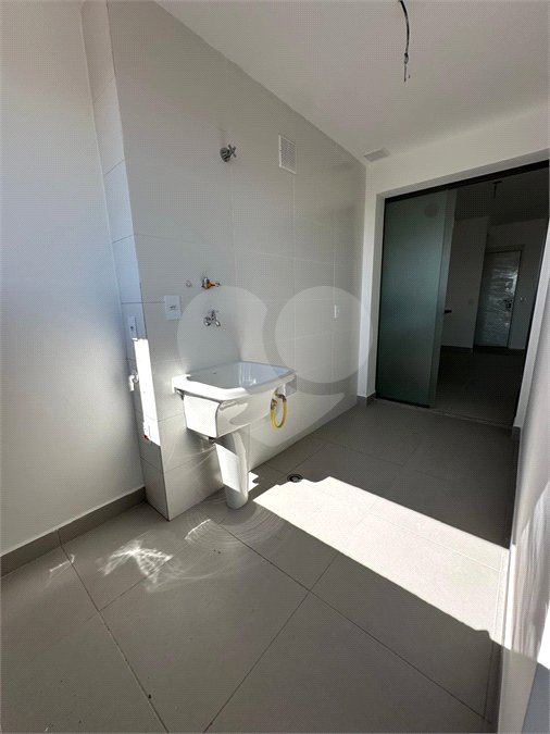 Apartamento com 125m², 3 dormitórios, sendo 3 suítes, 2 vagas, à venda na Moóca.
