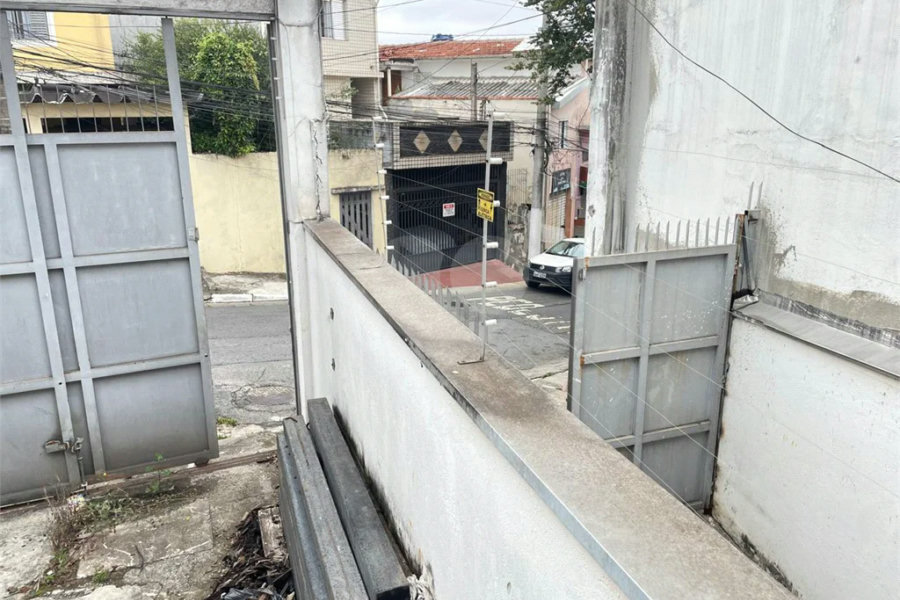 Depósito/Galpão Comercial à Venda – Cidade Domitila, São Paulo/SP