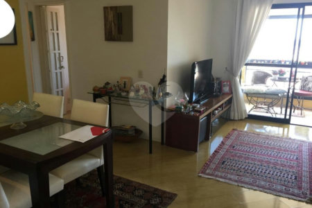 Apartamento com 3 quartos