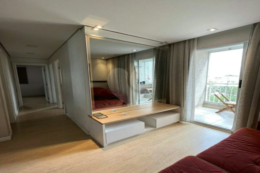 Apartamento à venda com 3 quartos, sendo 1 suíte,  em Vila Guilherme, São Paulo, SP