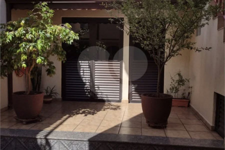 Casa com 180m² , 3 dormitórios , sendo 1 suíte , 2 vagas , à venda em Itaquera