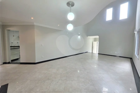 Casa para Locação no Condomínio Terras de São Francisco em Vinhedo/SP