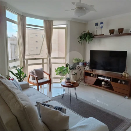 Apartamento em Atibaia com 2 dormitórios (1 suíte), 2 vagas de garagem, elevador, salão de festas, excelente localização