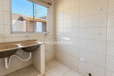 Casa à venda com 3 quartos, sendo 1 suíte, em Jardim dos Ipês, Três Lagoas - MS