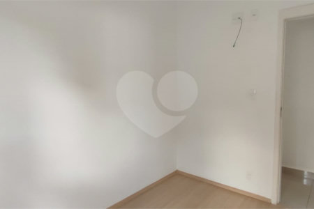 Apartamento com 2 dormitórios