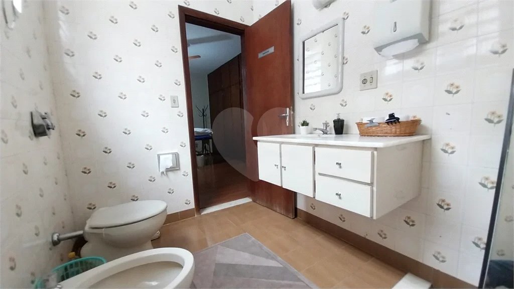 Venda Casa / Comercial - no Bairro Cidade Jardim em Piracicaba-SP