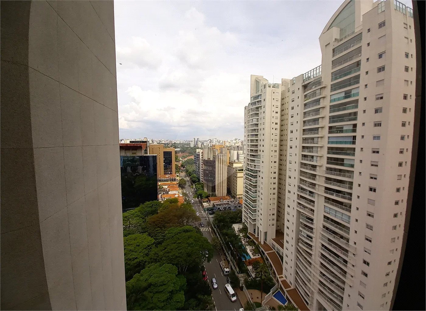 SALA COMERCIAL - BERRINI EXCELENTE PARA CONSULTÓRIOS E ESCRITÓRIO