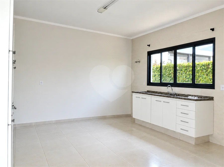 Casa assobradada à venda no Jardim Panorama – Vinhedo/SP