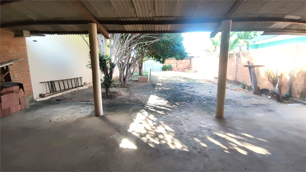 Terreno á venda no Jardim Tangara.