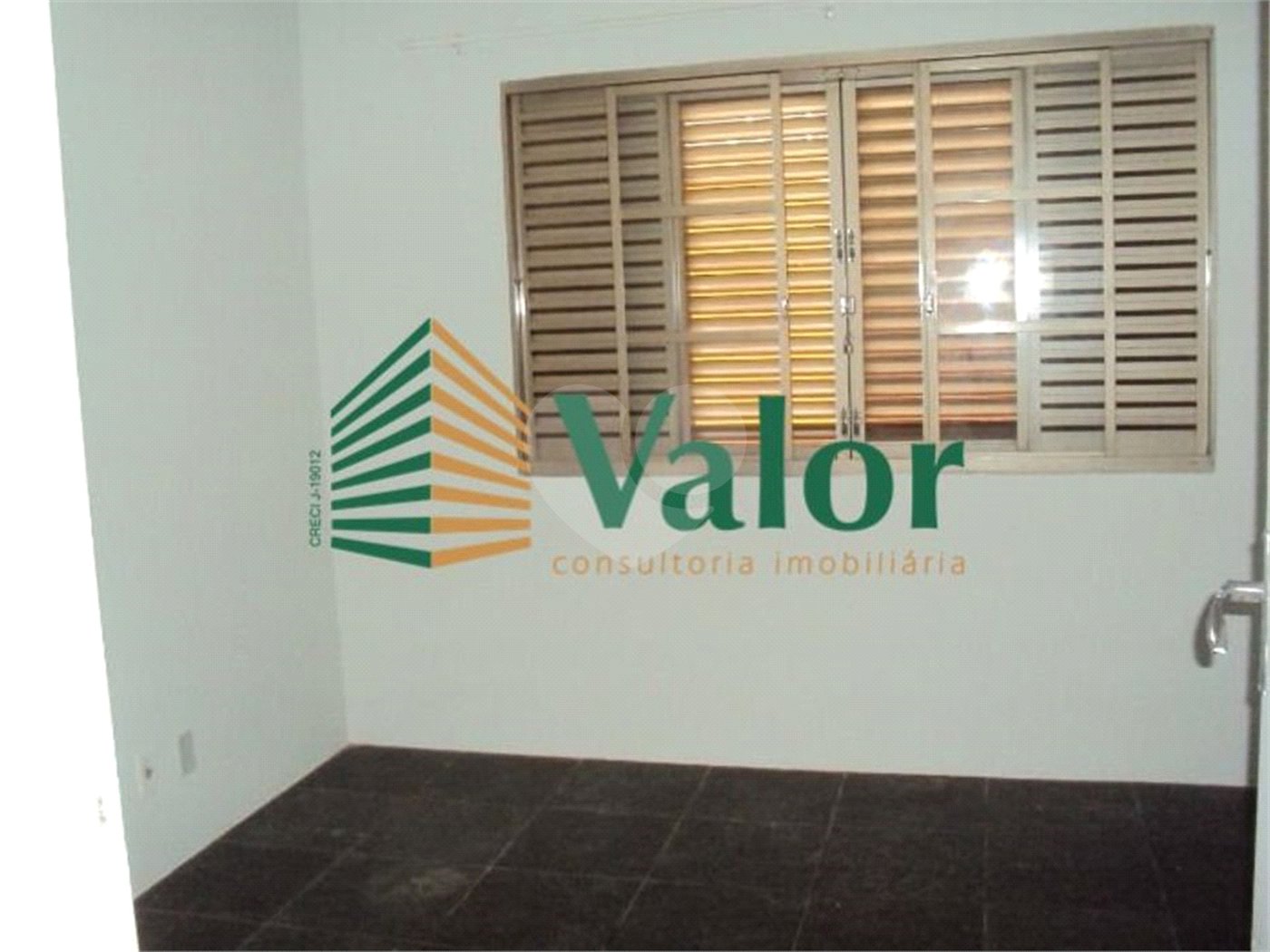 Casa térrea a venda
