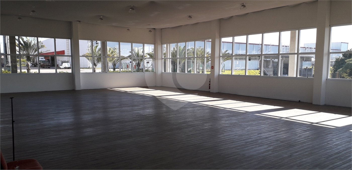 Prédio para alugar em Vila Salles, Atibaia, SP