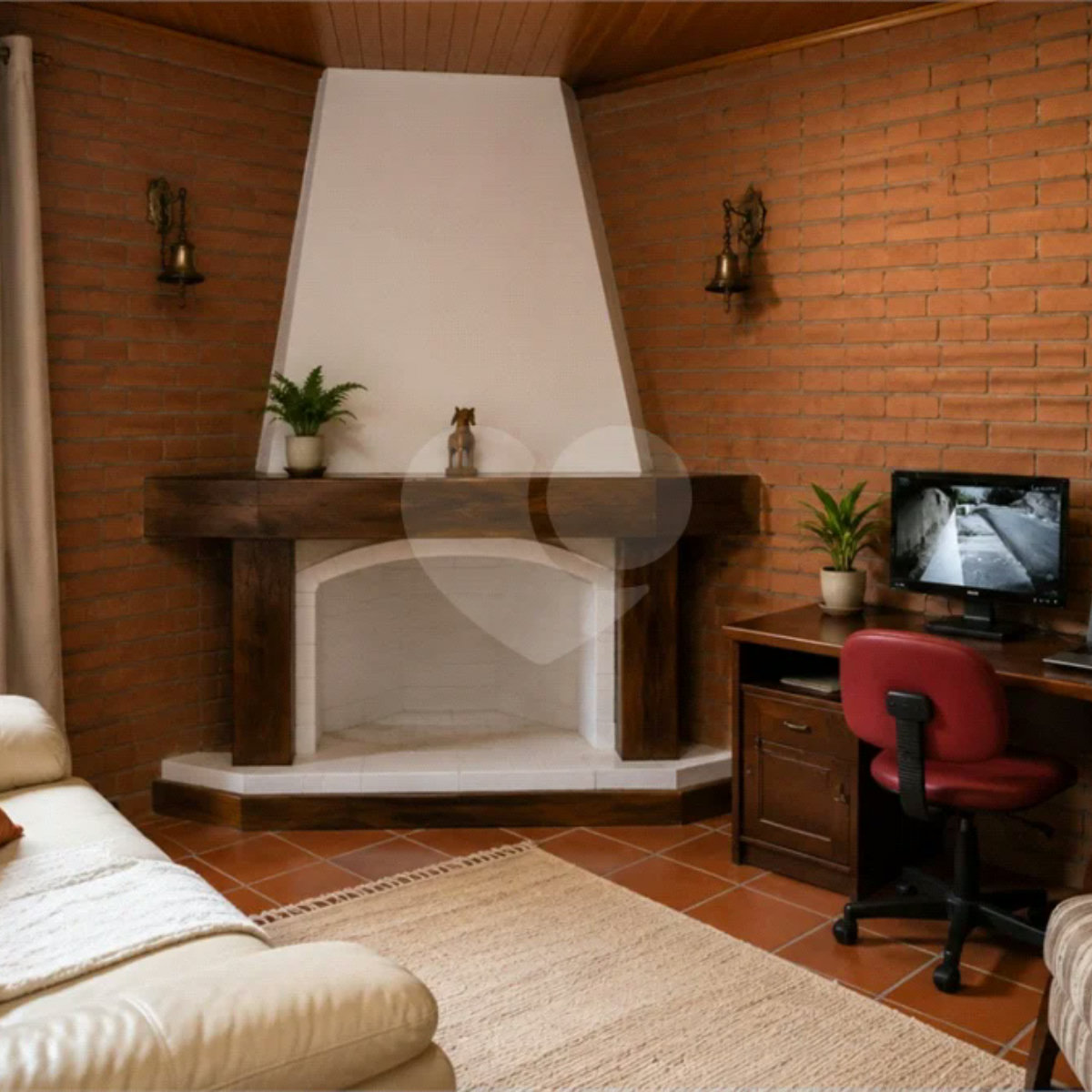 Casa à venda com 3 quartos, sendo 1 suíte,  em Guarapiranga, São Paulo, SP